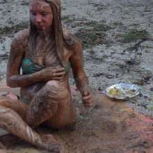 FunFilled Photography: Meg Dons a Green Bikini to Get Wet and Messy!