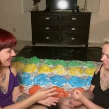 lunaRAE: Messy Twister With Lana Bea!