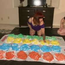lunaRAE: Messy Twister With Lana Bea!