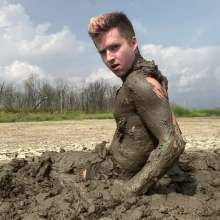 Alexxx: Quickie in the Mud