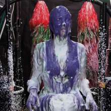 LiquidX: The Human Carwash: Vicky in Swimwear