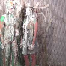 Anglefan: Lindsey and Lauren's pie debut