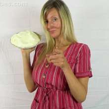 SlapstickBabes: New Pie Video Up