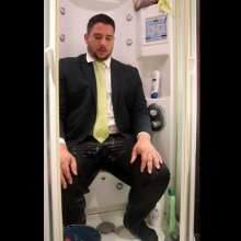 Polarwet: Wet and Gunge in Suit