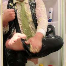 Polarwet: Wet and Gunge in Suit
