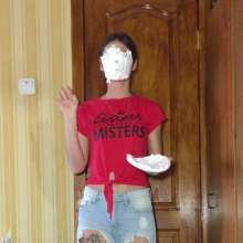 Top Messy Girls: Young Girl Gets a Pie