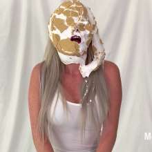 Messygirl: New Pie Video with Zoey: Choose Your Prize