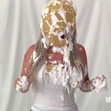 Messygirl: New Pie Video with Zoey: Choose Your Prize