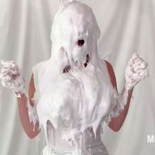 Messygirl: New Pie Video with Zoey: Choose Your Prize