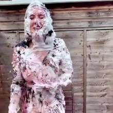 TheGungeZone: Erin's Messy Bet