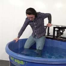 WamtasticUK: Finn's Dunk 'n' Dive Wet Session