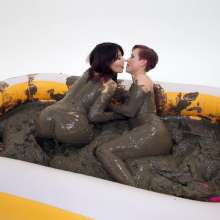 CreamMeAgain: Muddy Buddies!