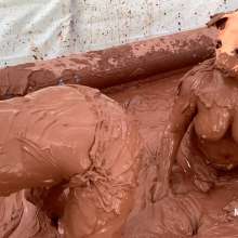 Messygirl: New Messygirl Download: Backyard Mud Wrestling Girls