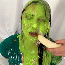 Messygirl: New Messygirl Download: Open Wide and Take It