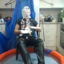 Messy Mark: Pied and Soaked in Leather