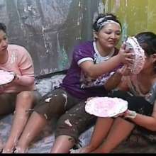 Alumi: 3 cute Japanese girls trying not to get pied... spoiler: they get pied.