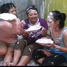 Alumi: 3 cute Japanese girls trying not to get pied... spoiler: they get pied.
