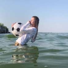 Wet Live Team: Totally Wet Nastya Plays with a Bouncy Ball!