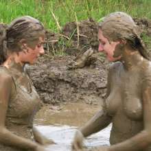 Lara_eurowam: Adria and Her Girlfriend Had Fun in the Mud