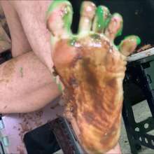 RevSlymsford: Antony's Splosh Training Camp 3:  Feet, Slime + Frosting