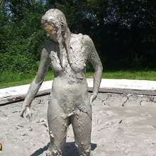 FOXY: Laura final in mud