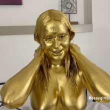 Messygirl: A New Messygirl Blowjobs Download: The Girl with the Golden Pussy