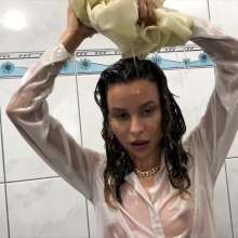 Your Wet Cat: Incredibly Oiled Anastasia in an Oil Bath!  Part 1