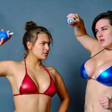 messyhot: Irene Silver Vs Faith Wrestling in a Cake Mess