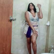 WetPlace: Jazminss Enjoying With Oil