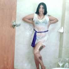 WetPlace: Jazminss Enjoying With Oil
