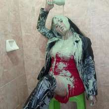 WetPlace: Jazminss Playing With Slime