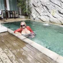 Wet_look_elena: Leather Jacket Jeans and Heels in Pool
