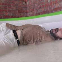 WamtasticUK: Lucas Dunks for Balls in Clear Gunge in White Chinos