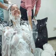 JohnWam: May Gets Pied