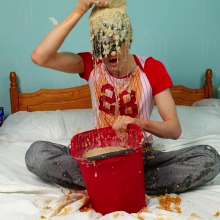 EmoGuyGunge: Messy Breakfast in Bed