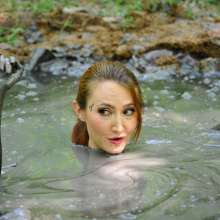 dlodoski: Kendra James in Deep mpvbleck--Photos