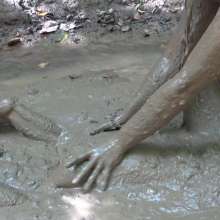 Jayce: Two New Downloads on Vidown!  vibrated-trashed taylor+nikko+me in mud!