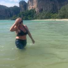 Wet_look_elena: Paradise in the Sea in Jeans and Swim Top