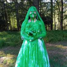 JD and Messy Andi: Sploshing wedding vow help