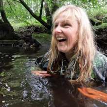 WetandMuddy: Video 91--Slippery When Wet