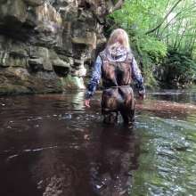 WetandMuddy: Video 91--Slippery When Wet