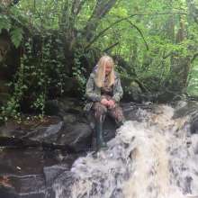 WetandMuddy: Video 91--Slippery When Wet