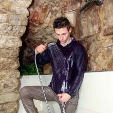 WetlookerUpdates: Wet guys on Wetlooker!