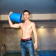 WetlookerUpdates: Wet guys on Wetlooker!