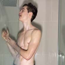 WetlookerUpdates: Wet guys on Wetlooker!