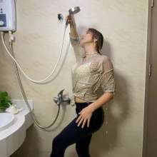 WetPlace: Alsu Shower In Jeans