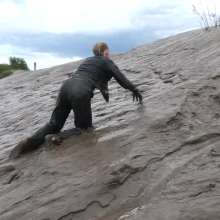 DungeonMasterOne: Aurora's Dungarees Mudbath