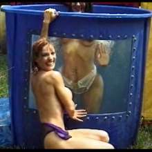 wamtec: Dunk Tank Diva--Taylor
