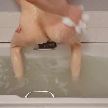 EmoGuyGunge: Emoguygunge's Clothed Bath (then Shampoo + Body Wash)