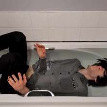 EmoGuyGunge: Emoguygunge's Clothed Bath (then Shampoo + Body Wash)
